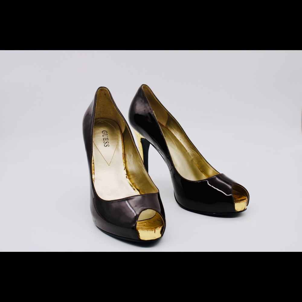 Guess, Size 8, Brown